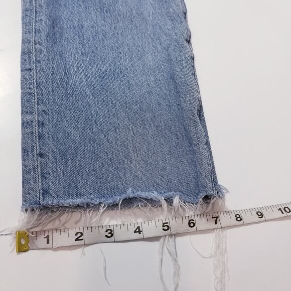 Abercrombie & Fitch High Waisted Paper Bag Waist A&F Mom Jeans Frayed Hem - Picture 7 of 12